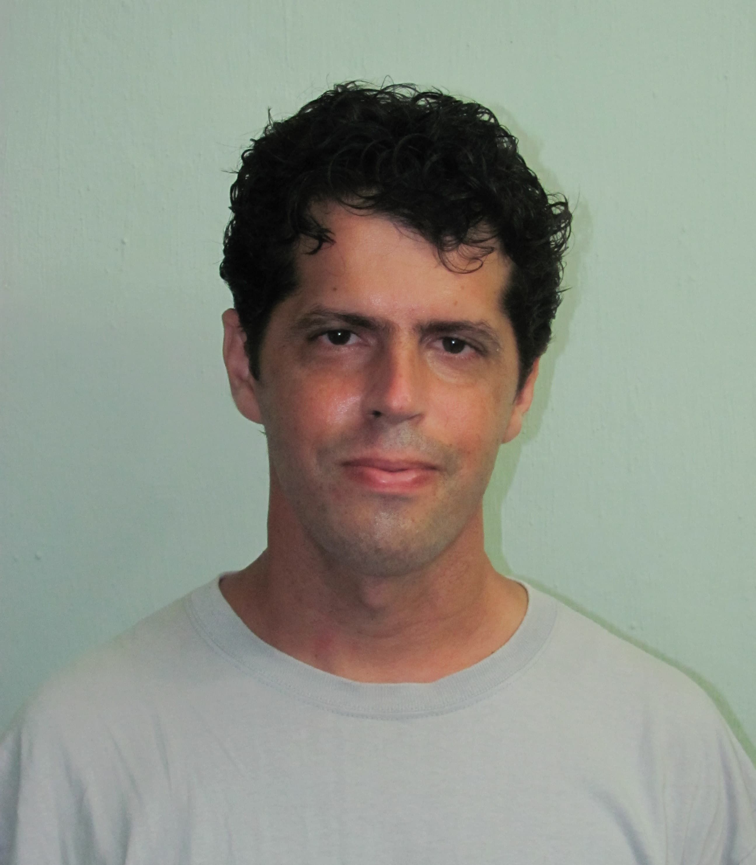 Raúl Flores Iriarte
